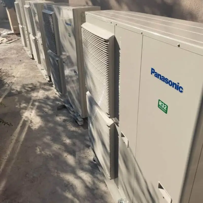 Τοποθέτηση Αντλιών Θερμότητας PANASONIC σε Οικοδομή Τεσσάρων Διαμερισμάτων